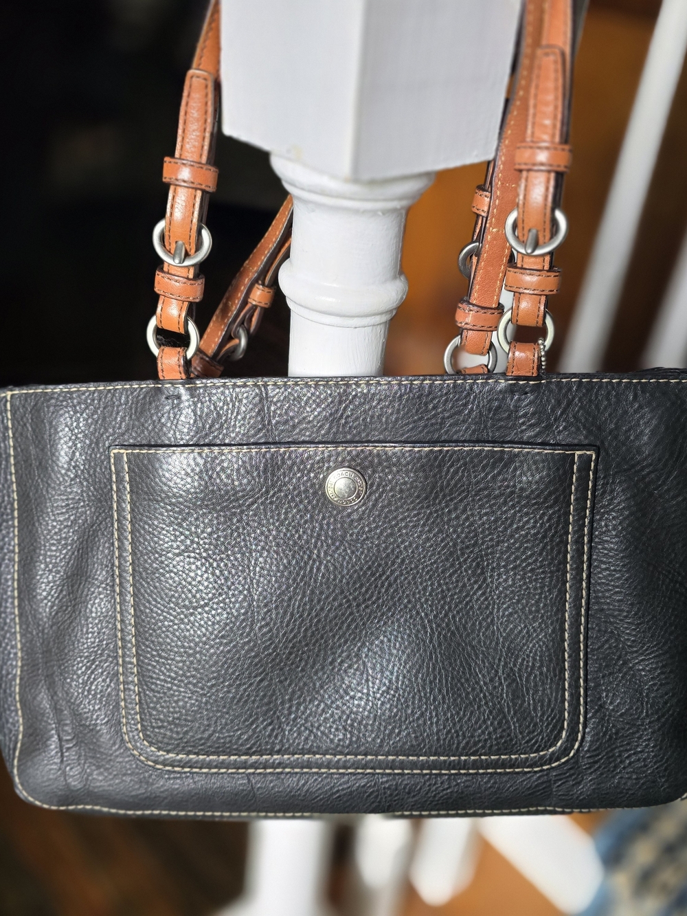Beautiful Coach Chelsa Classic Black Leather Tote with Tan Handles